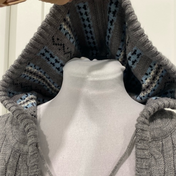 Cato Hooded Nordic Cable Knit Sweater |Size 22/24W - Picture 9 of 11